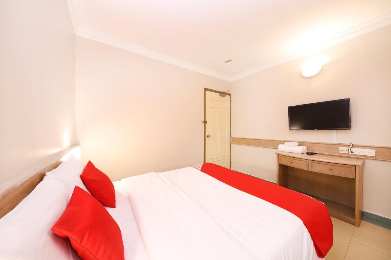 Oyo 764 Hotel Famous Inn Malacca Eksteriør billede